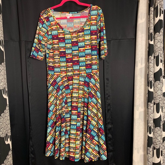 LuLaRoe Dresses & Skirts - 💥SALE💥L LuLaRoe Nicole with cassette tape print